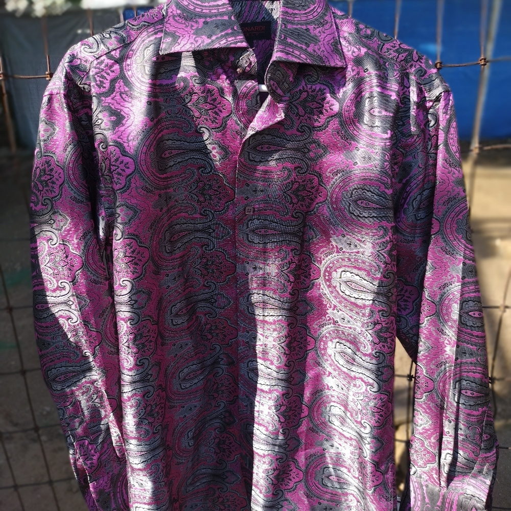 Leonardi (Italy) flashy shirt, Small (fits like a medium).